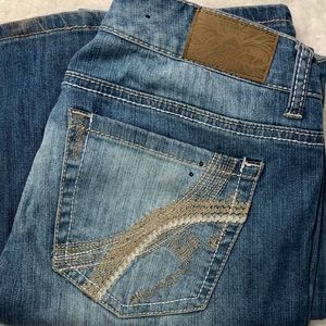 Premier by Rue 21 Distressed Jeans Size 6